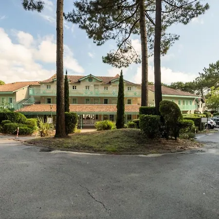 Les Pins - Maeva - 2 Pieces 4 Personnes Avec Terrasse - Prestige - Super Mae-6651 Lacanau